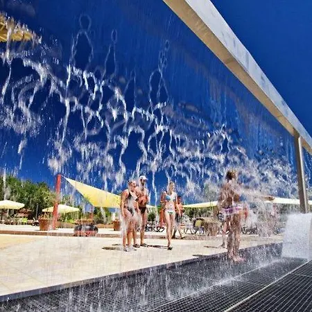 With Terrace And Wifi 2km From Otel 3*