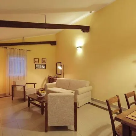 With Terrace And Wifi 2km From Hotel